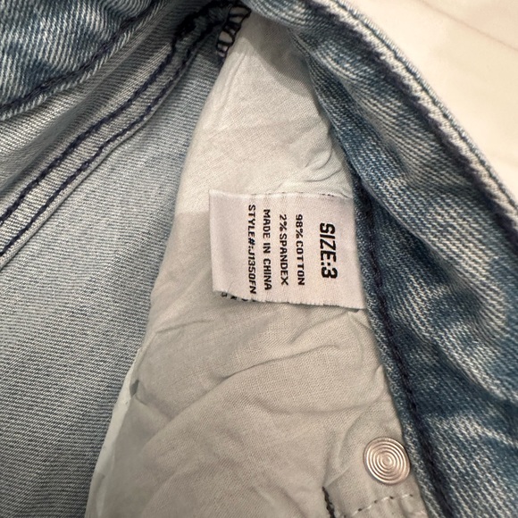 Fashion Nova Cut Offs - Picture 6 of 10